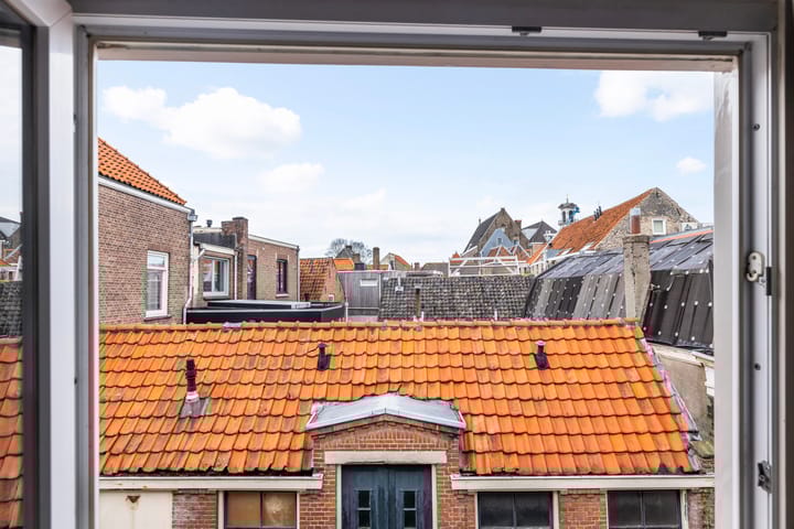 Foto 39 van Lange Breestraat 56