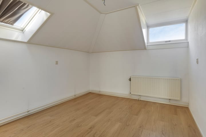 Foto 15 van Coxstraat 33