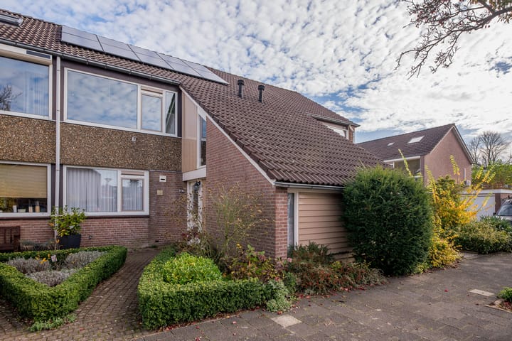 Photo 3 of Klingelbeek 32