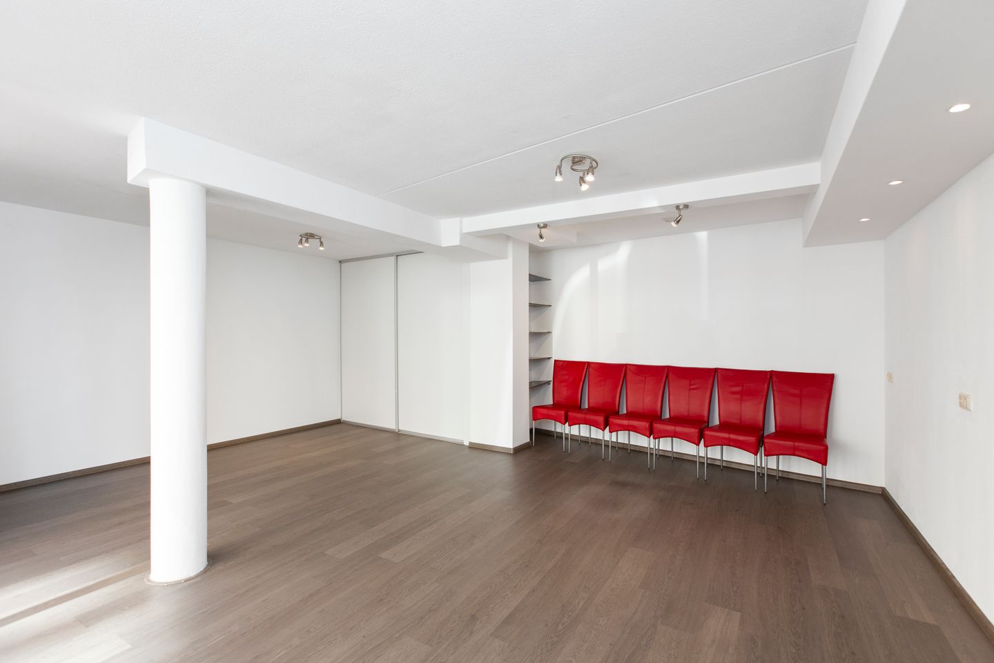 Bekijk foto 2 van Kees Pijlstraat 31