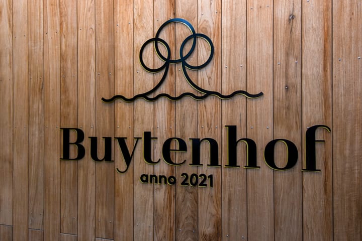 Foto 2 van Buytenhof 19