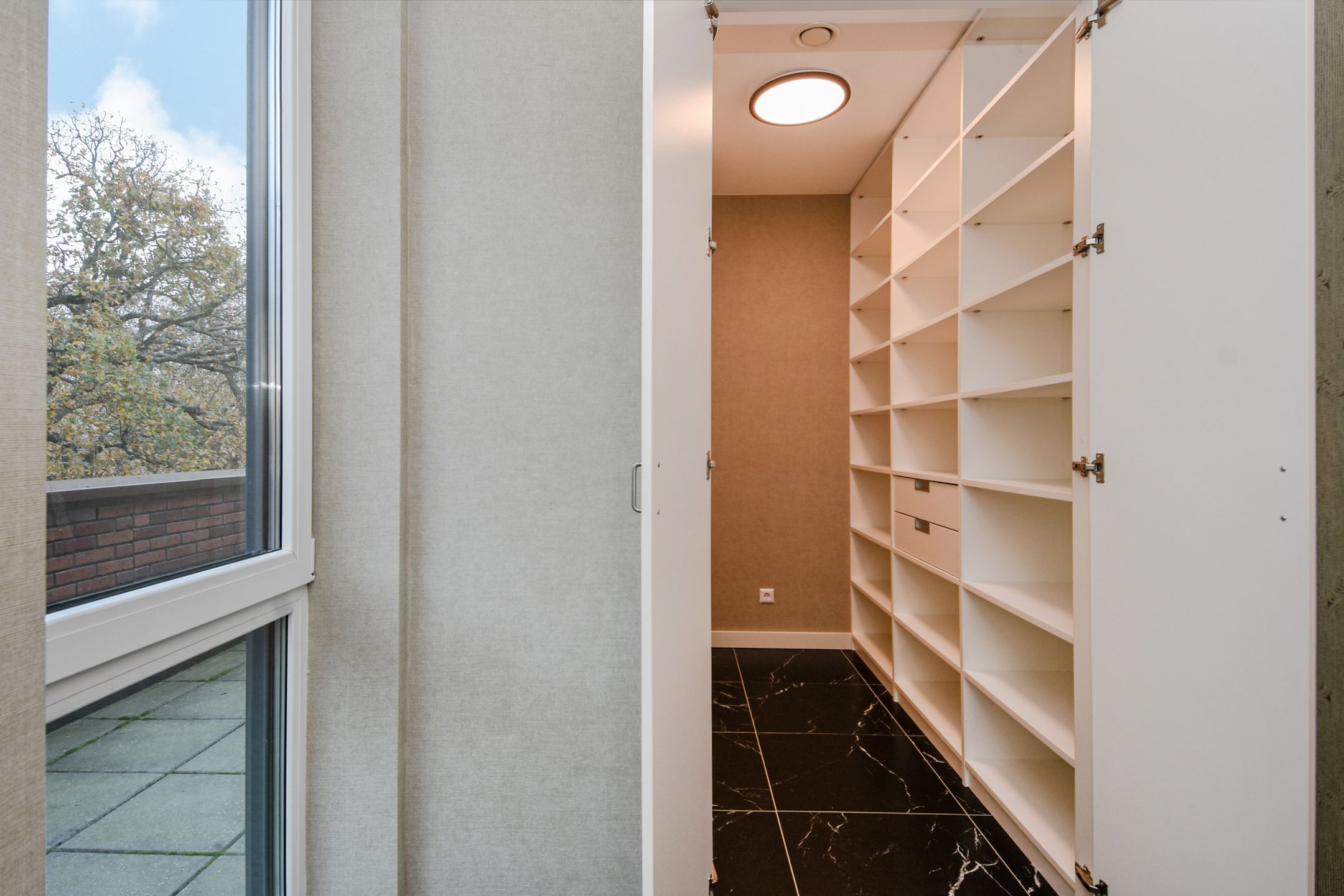 Foto 30 van Buytenhof 19