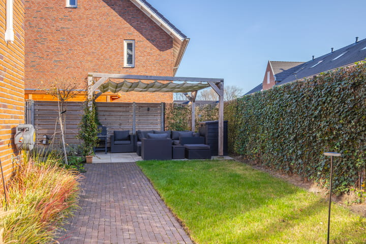 Photo 33 of Vakwerkbrug 13