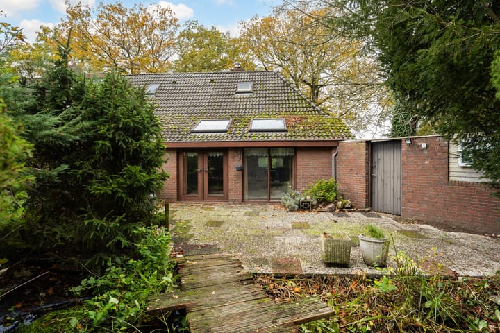 Photo 2 of Weerdingerstraat 167