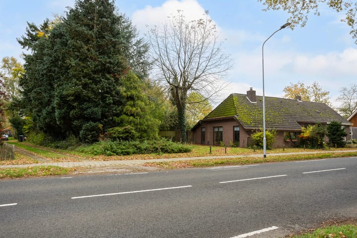 Photo 8 of Weerdingerstraat 167