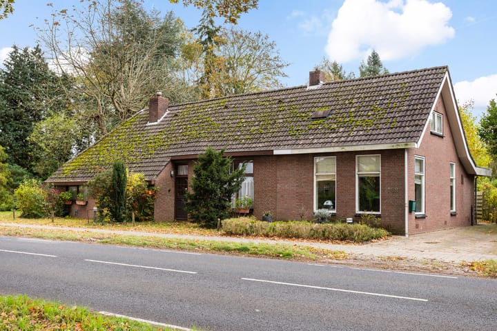 Photo 8 of Weerdingerstraat 168