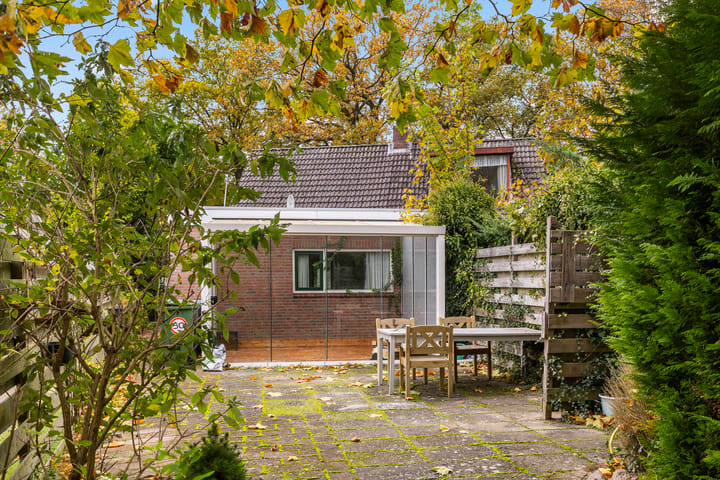 Photo 10 of Weerdingerstraat 168