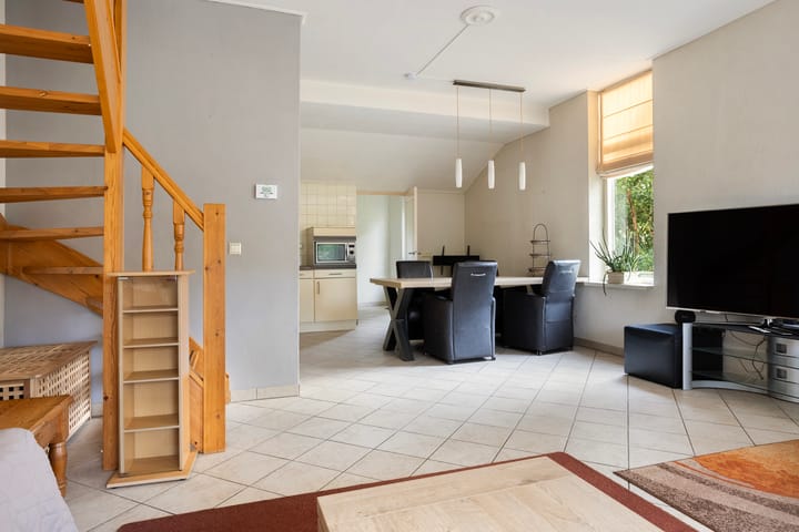 Photo 21 of Weerdingerstraat 168