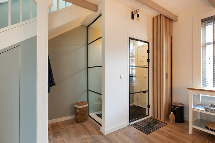 Photo 6 of St. Annastraat 16