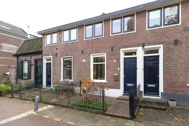 Photo 25 of St. Annastraat 16