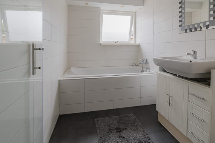 Foto 19 van Heemskerkerweg 33