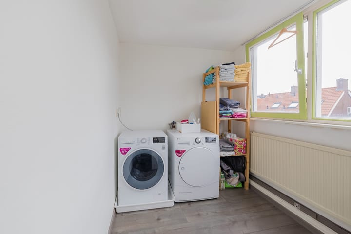 Foto 21 van Heemskerkerweg 33