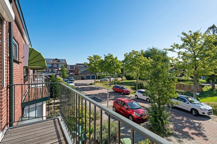 Foto 31 van van Heemskerkplein 14