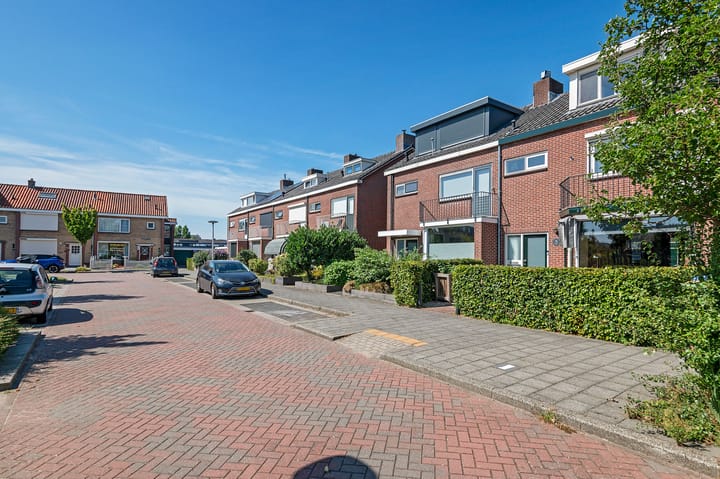 Foto 41 van van Heemskerkplein 14