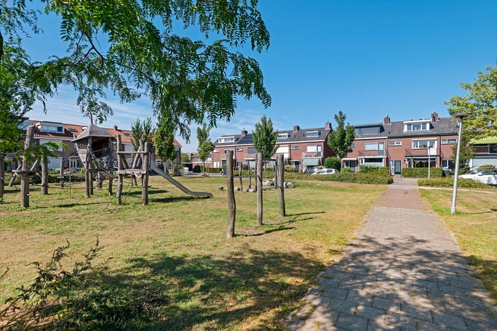 Foto 48 van van Heemskerkplein 14