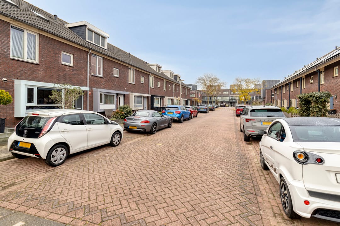 Photo 31 of Saramaccastraat 25