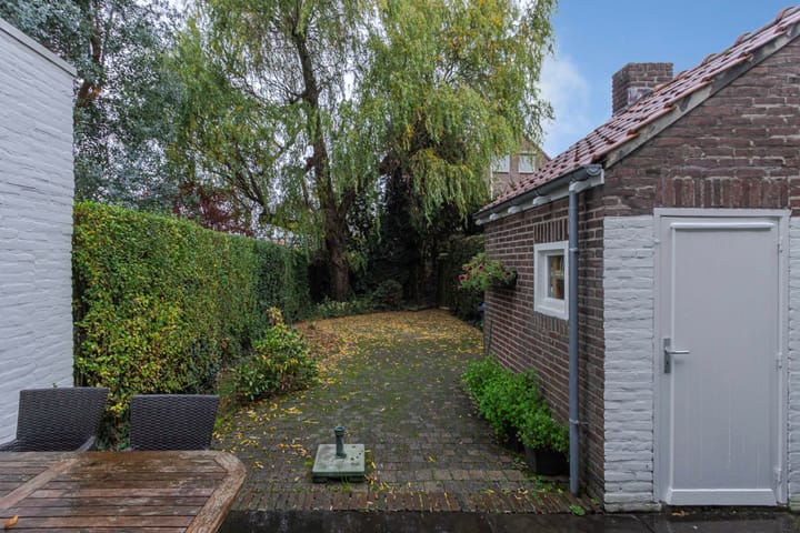 Foto 4 van Burg. Waszinkstraat 37