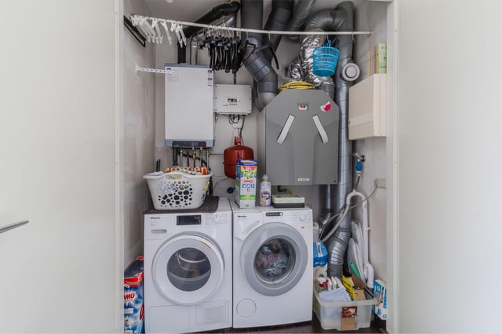 Photo 21 of Piersonstraat 75