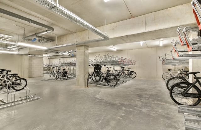 Foto 21 van Grasweg 460