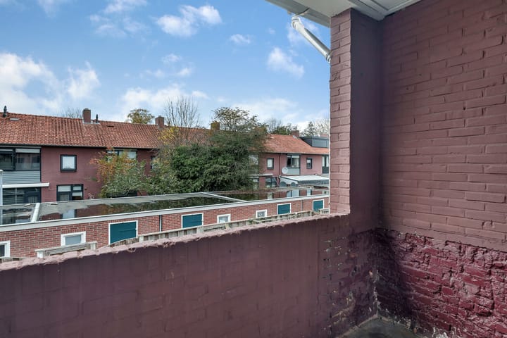 Photo 17 of Clematisstraat 81