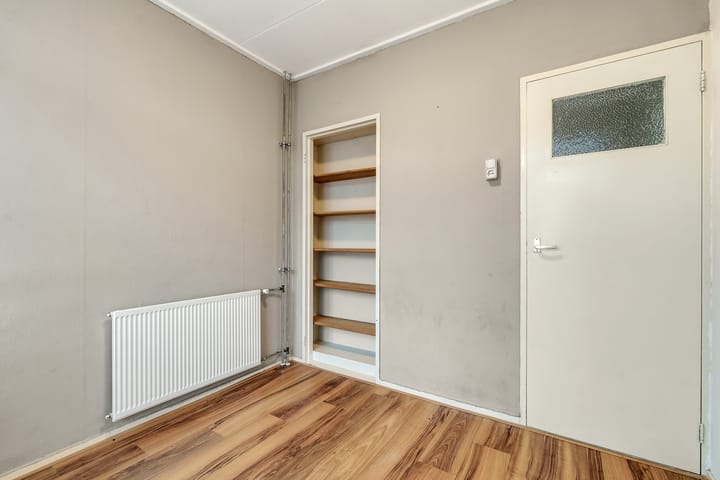 Photo 23 of Clematisstraat 81