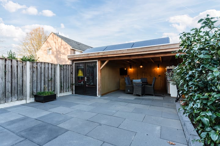 Photo 4 of Spotvogelstraat 39