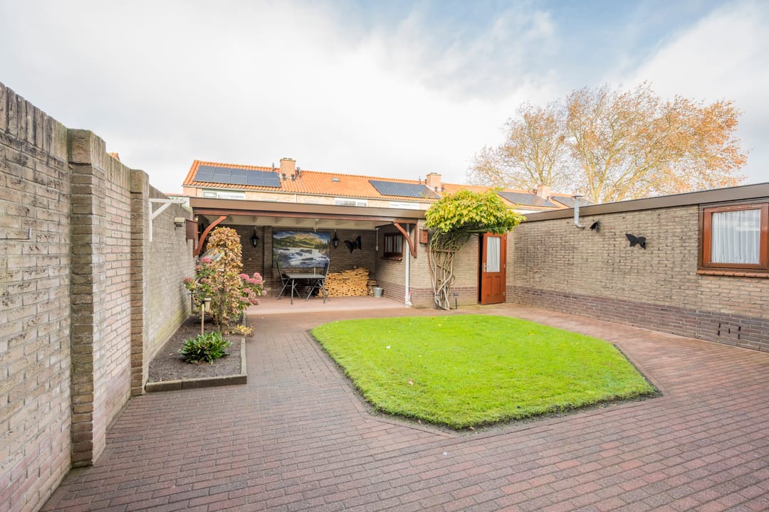 Photo 2 of Hoefslag 37