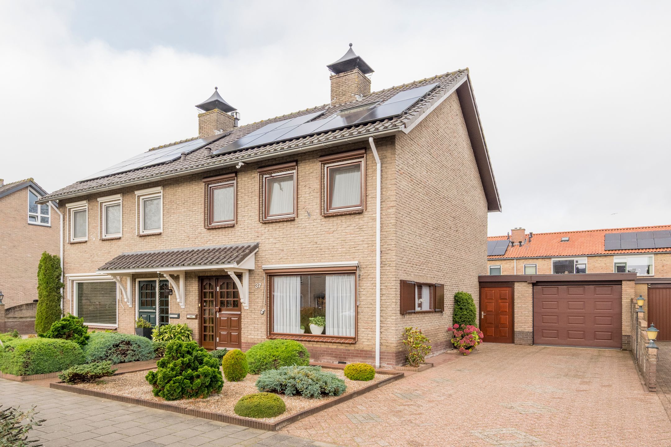 Photo 30 of Hoefslag 37