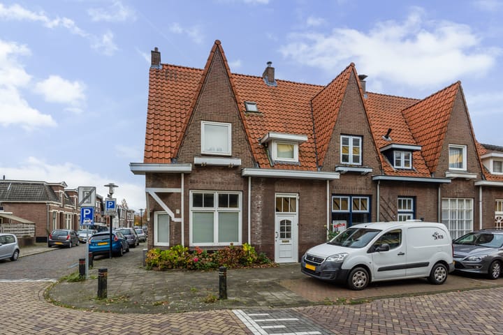 Photo 2 of Willem de Clercqstraat 43