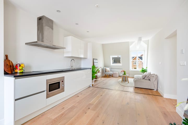 Photo 8 of Admiraal De Ruijterweg 158-4