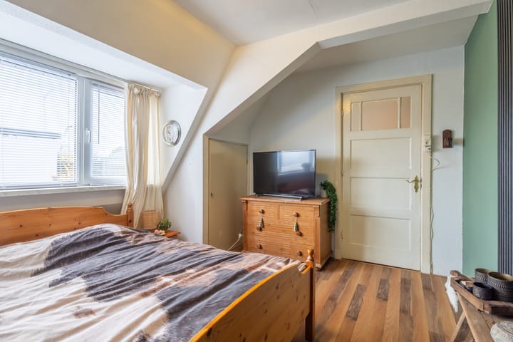 Foto 32 van Willem de Clercqstraat 43