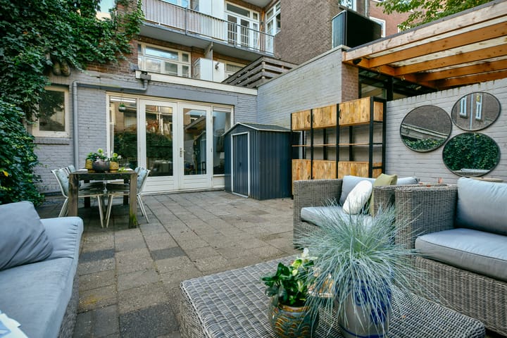 Photo 9 of Cornelis Trooststraat 17-H