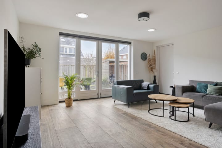 Photo 3 of Fonteinkruid 33