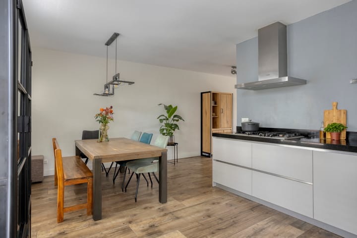 Photo 11 of Fonteinkruid 33