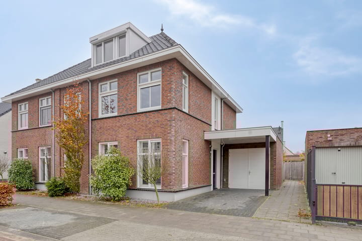 Photo 44 of Fonteinkruid 33