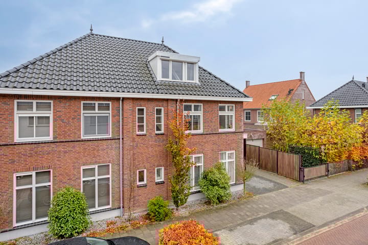 Photo 47 of Fonteinkruid 33