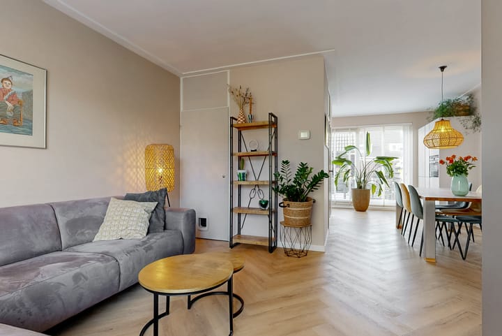 Photo 2 of Willem de Zwijgerlaan 24-E