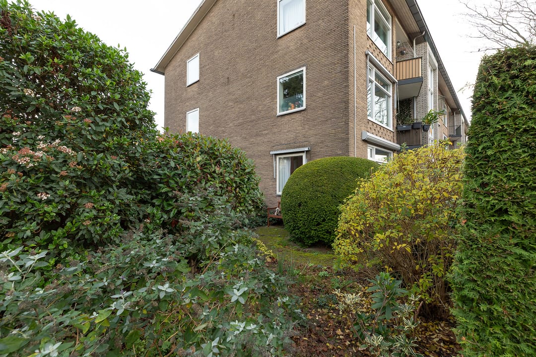 Photo 2 of Oude Loosdrechtseweg 212