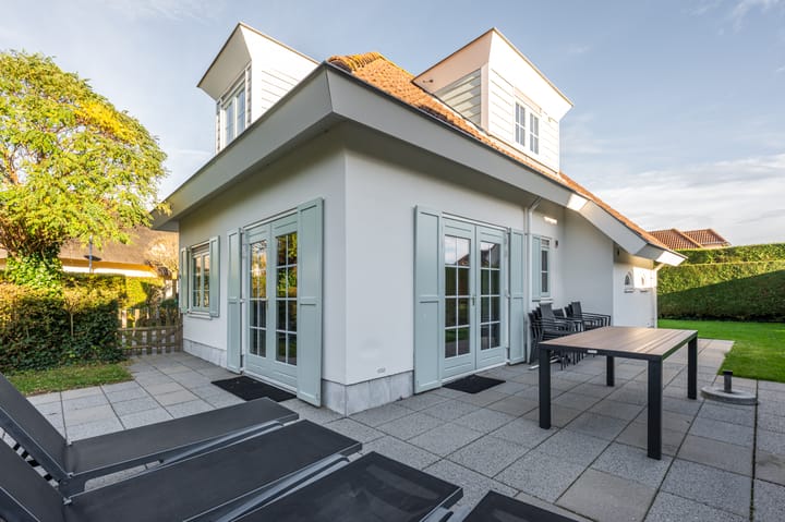 Photo 20 of Branding 17