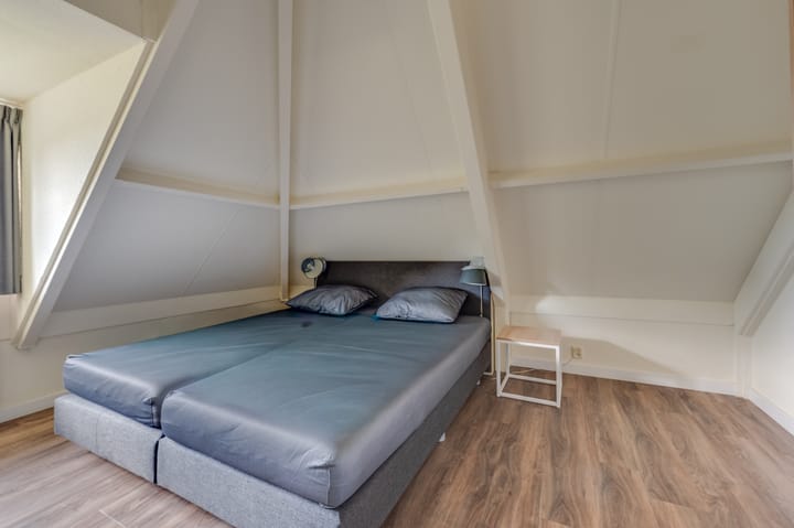 Photo 28 of Branding 17