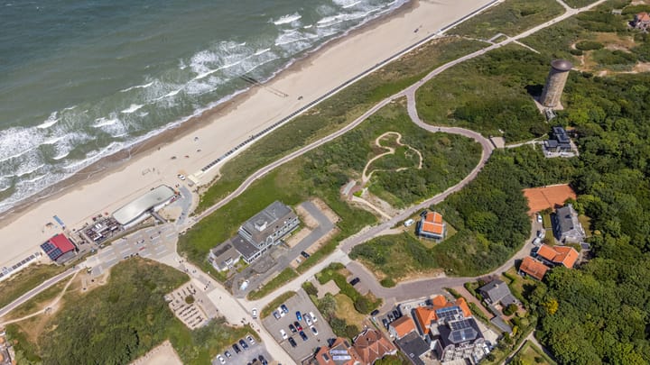 Photo 39 of Branding 17