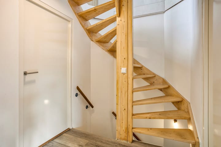 Foto 14 van Van Mereheymstraat 10