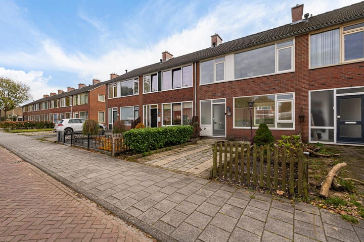 Foto 2 van Meester Neuteboomstraat 22