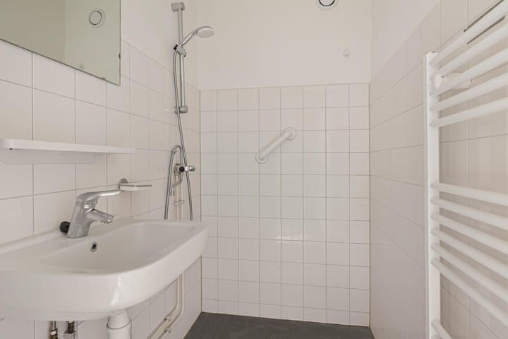 Photo 9 of Meester Neuteboomstraat 22