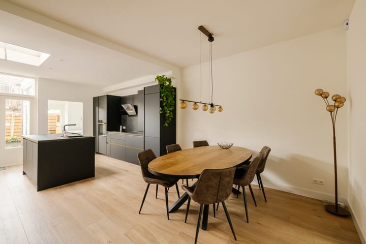 Foto 2 van Roosveldstraat 51