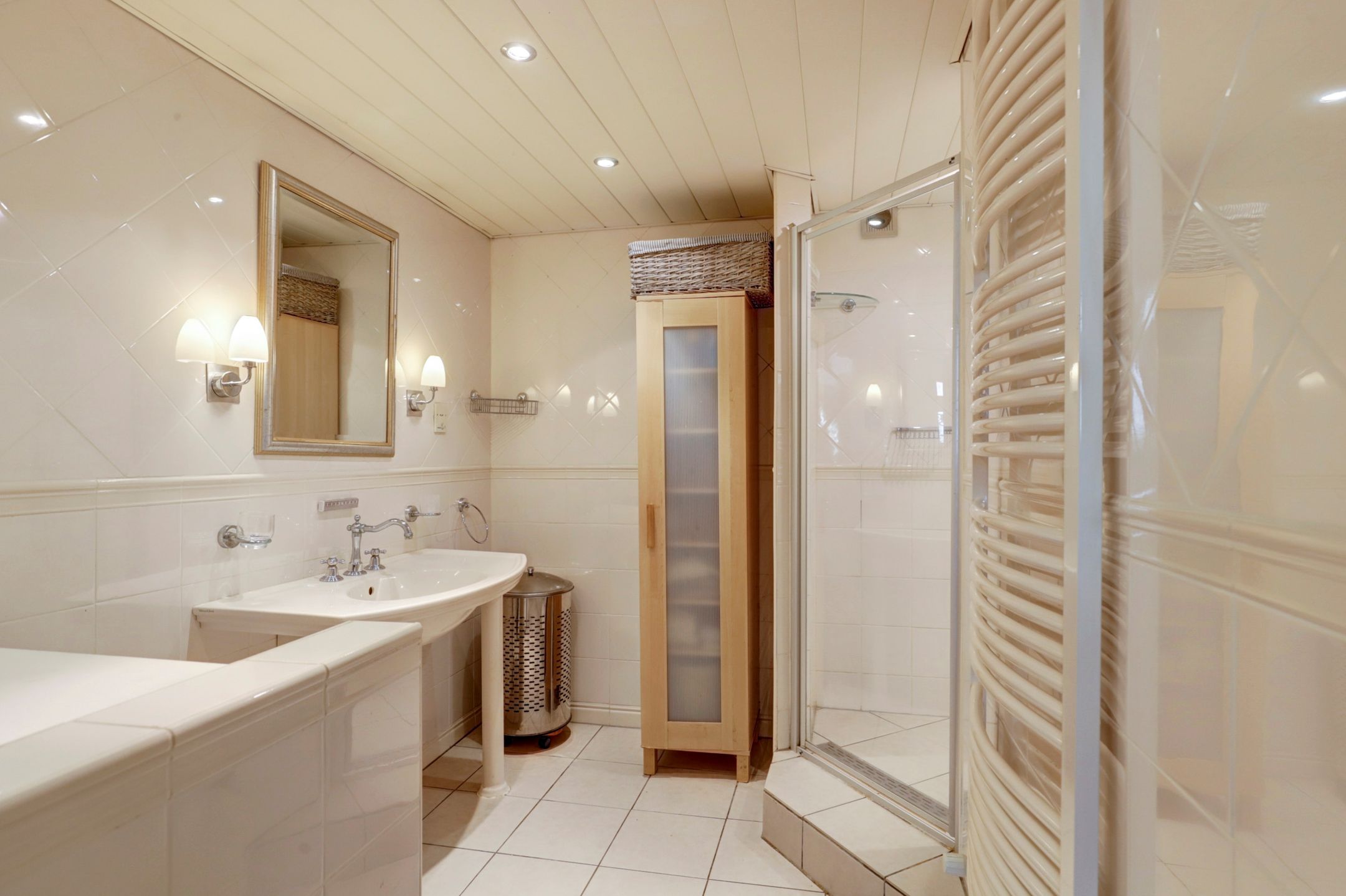 Photo 12 of Bazeldijk 67