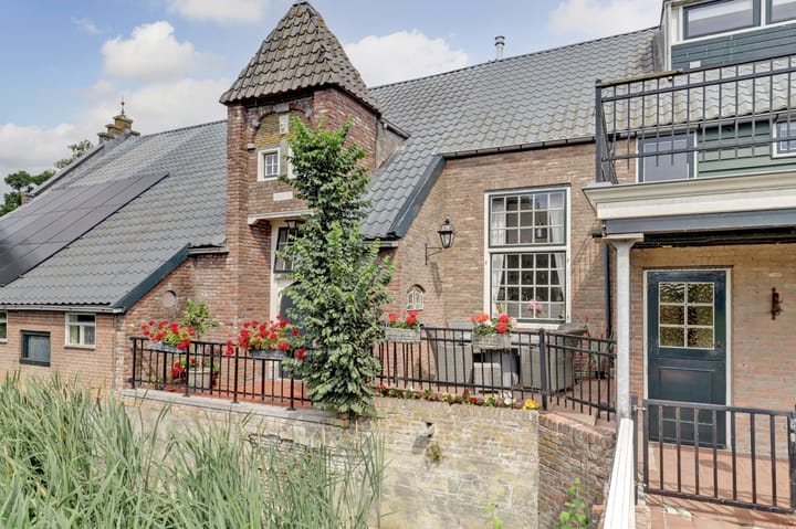 Foto 32 van Bazeldijk 67