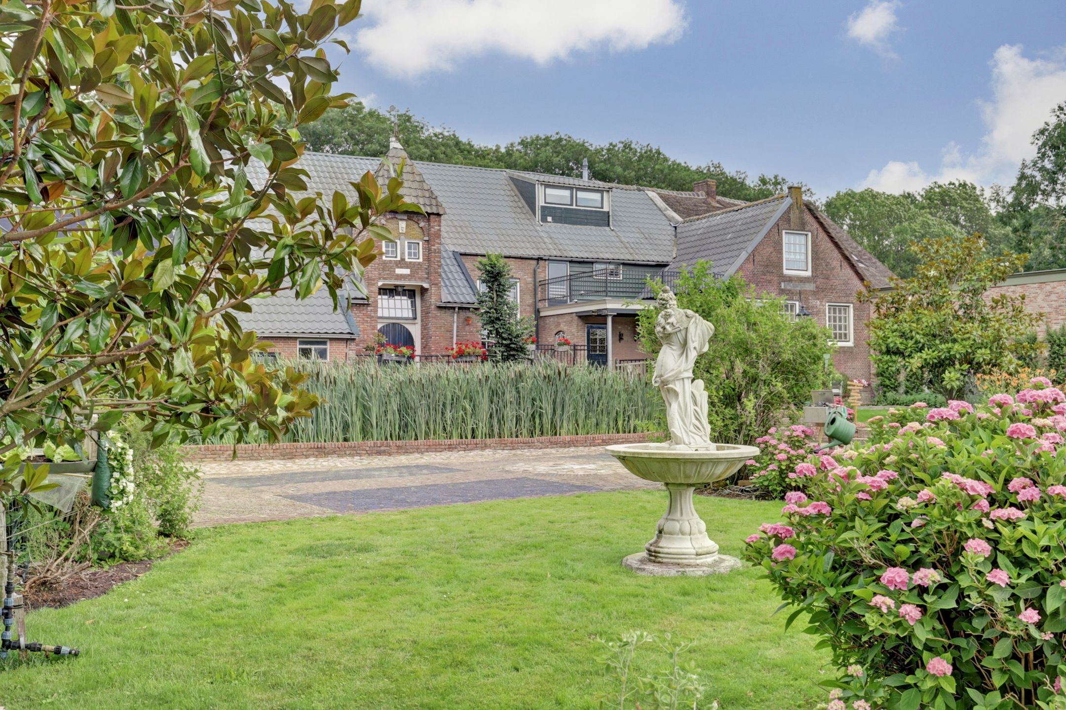 Photo 75 of Bazeldijk 67