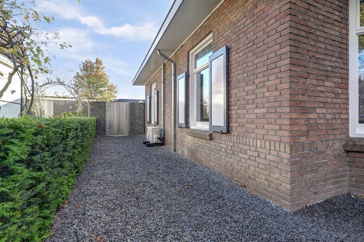 Photo 47 of Bettekamp 51