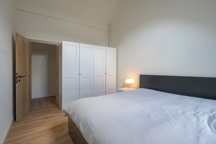 Photo 24 of Hunsstraat 6